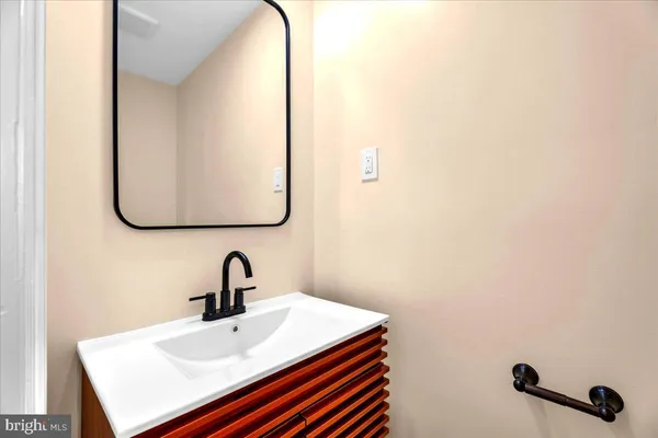 $484,888 | 18 Hinsdale Lane, Willingboro, NJ 08046