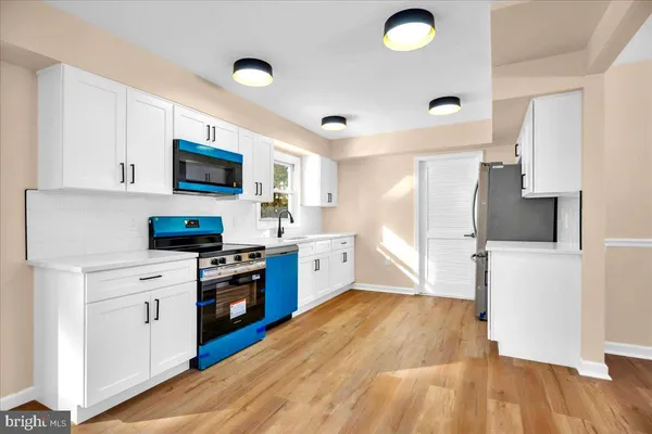 $484,888 | 18 Hinsdale Lane, Willingboro, NJ 08046