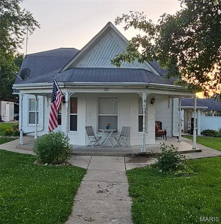 $179,000 | 107 South Main Street, Bellflower, MO 63333