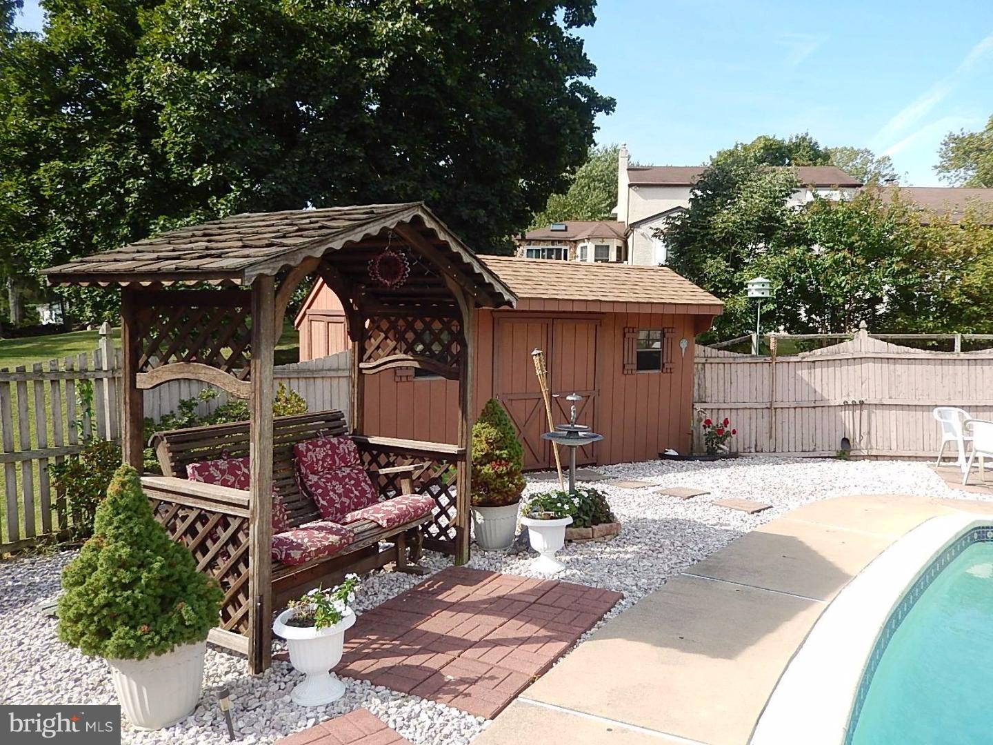 356 Valley Road Glen Mills, PA 19342 - Photo 5 of 24 Gallery Image 5