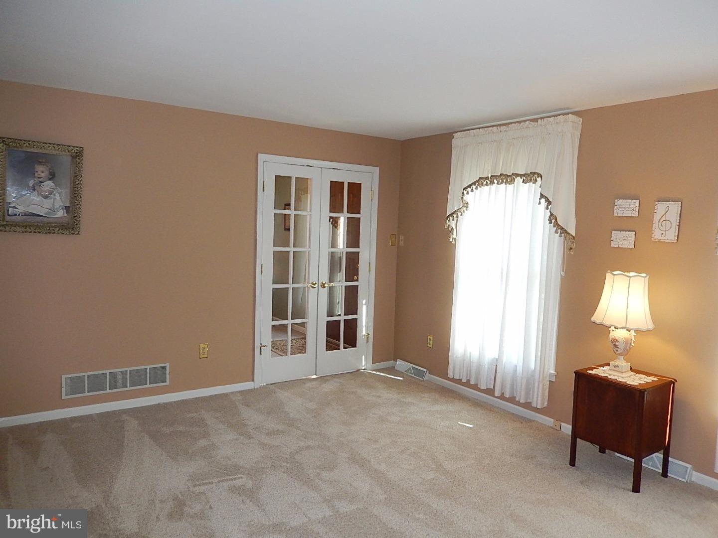 356 Valley Road Glen Mills, PA 19342 - Photo 8 of 24 Gallery Image 8