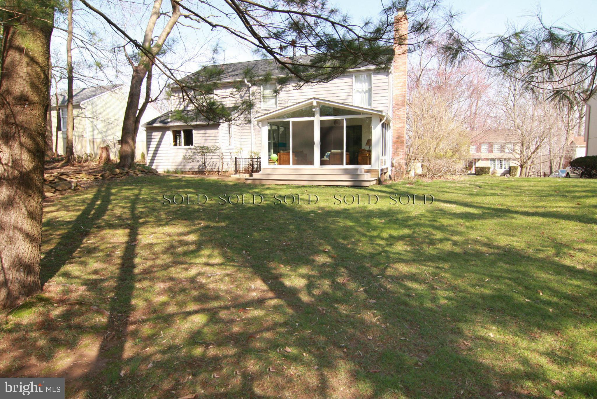 10875 Sandringham Road Cockeysville, MD 21030 - Photo 13 of 30 Exterior (Rear)