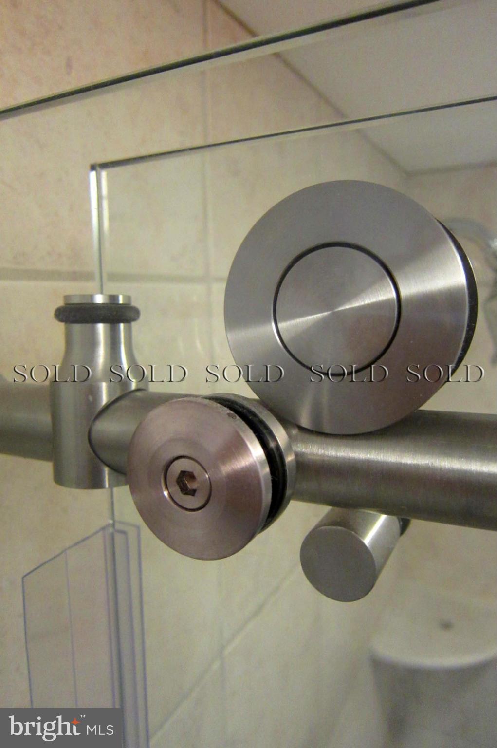 10875 Sandringham Road Cockeysville, MD 21030 - Photo 21 of 30 Bath (Master)