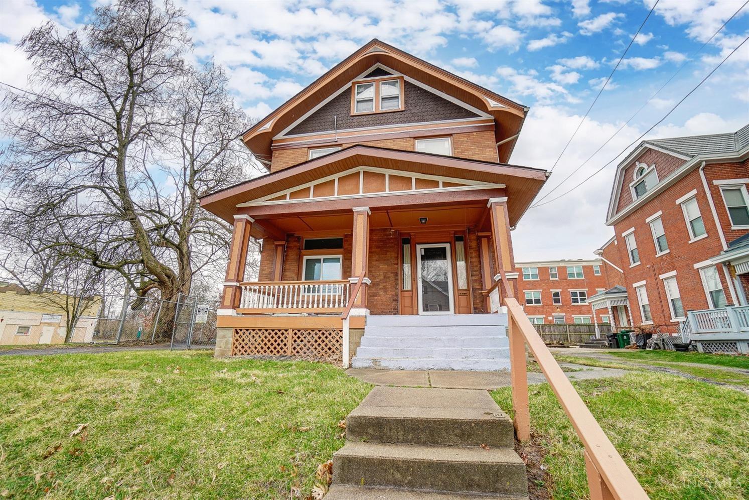 1609 Ruth Avenue Cincinnati, OH 45207 - Photo 1 of 29