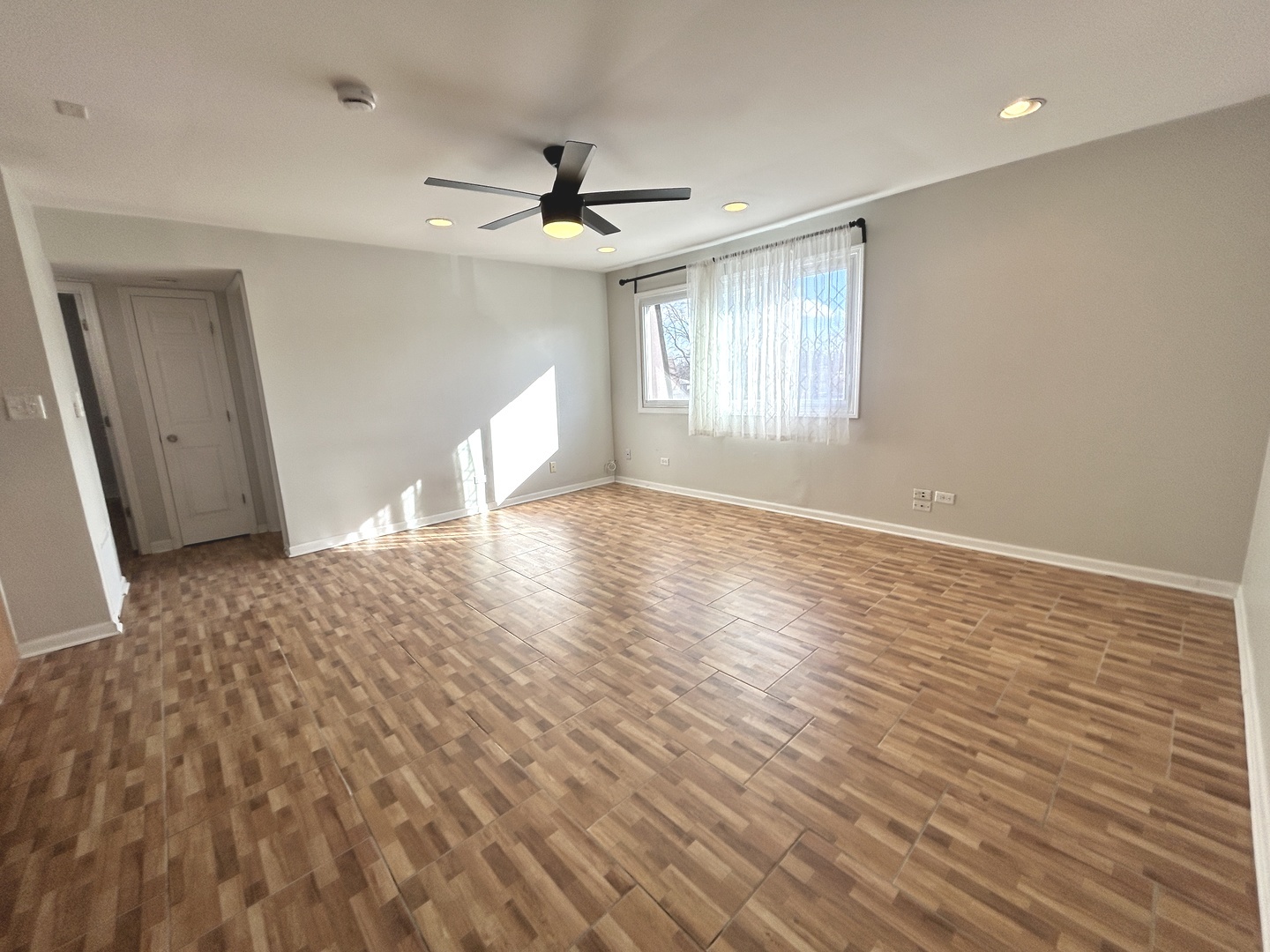 10440 Natoma Avenue, Unit 9 Chicago Ridge, IL 60415 - Photo 5 of 9