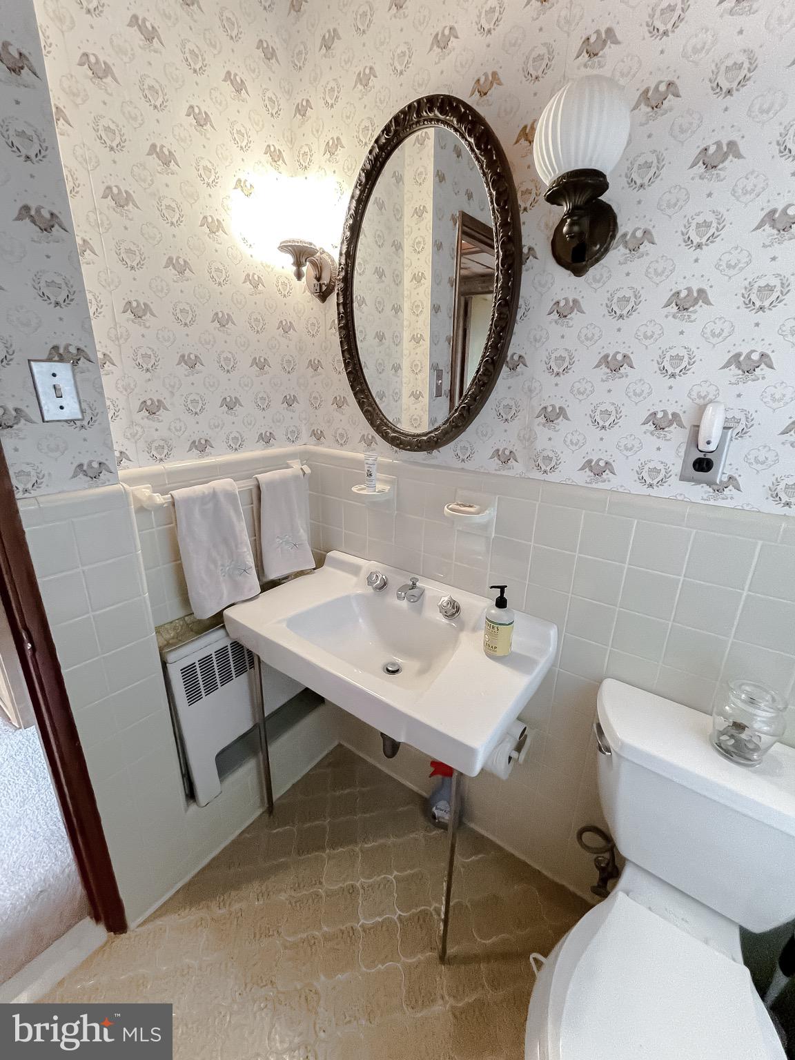 16721 St Jeromes Neck Road Dameron, MD 20628 - Photo 41 of 133 Upstairs bathroom