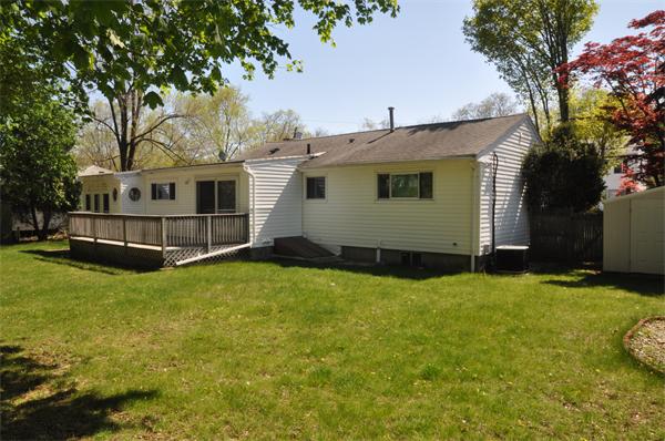 112 Silver Brook Road Milton, MA 02186 - Photo 11 of 16 Gallery Image 11