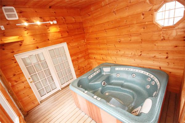 112 Silver Brook Road Milton, MA 02186 - Photo 8 of 16 Gallery Image 8
