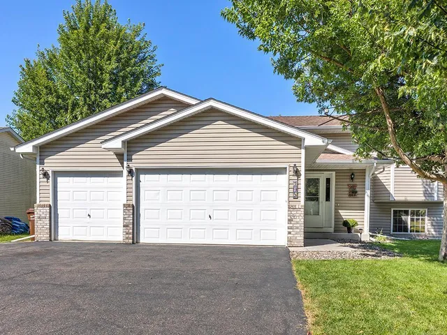 $339,900 | 305 14th Avenue Northeast, Buffalo, MN 55313