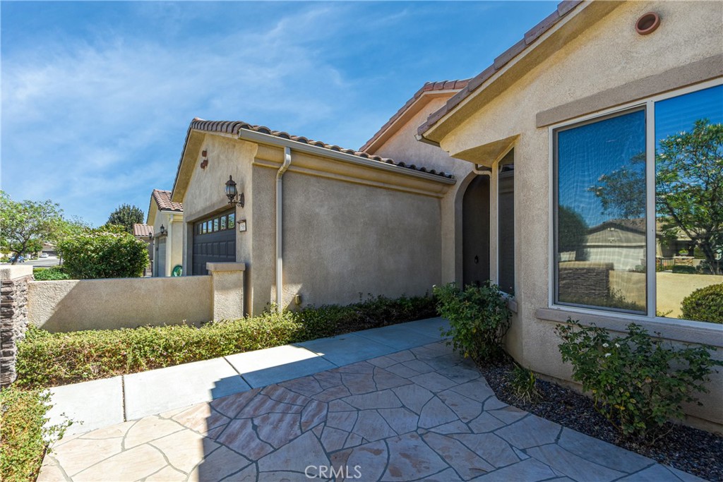1506 Via Rojas Hemet, CA 92545 - Photo 3 of 34