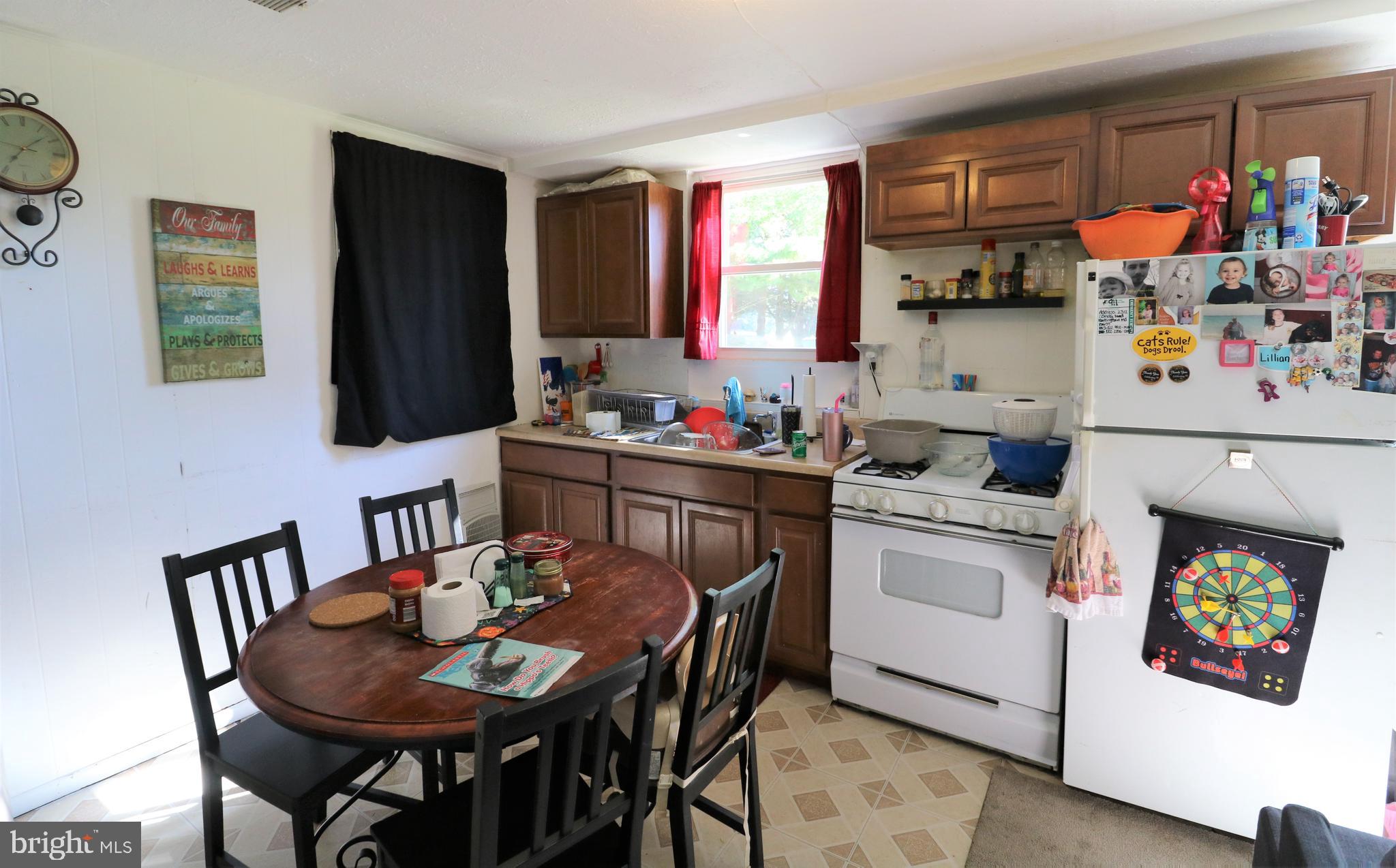 2312 Smoky Road Huntingtown, MD 20639 - Photo 19 of 55 Kitchen with dining area!