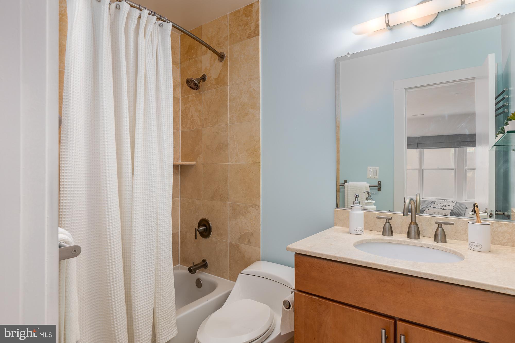 449 R Street Northwest, Unit 11 Washington, DC 20001 - Photo 13 of 24