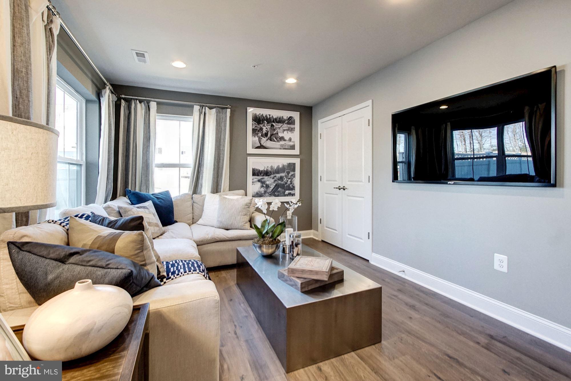 7558 River Reach Road Baltimore, MD 21244 - Photo 16 of 17