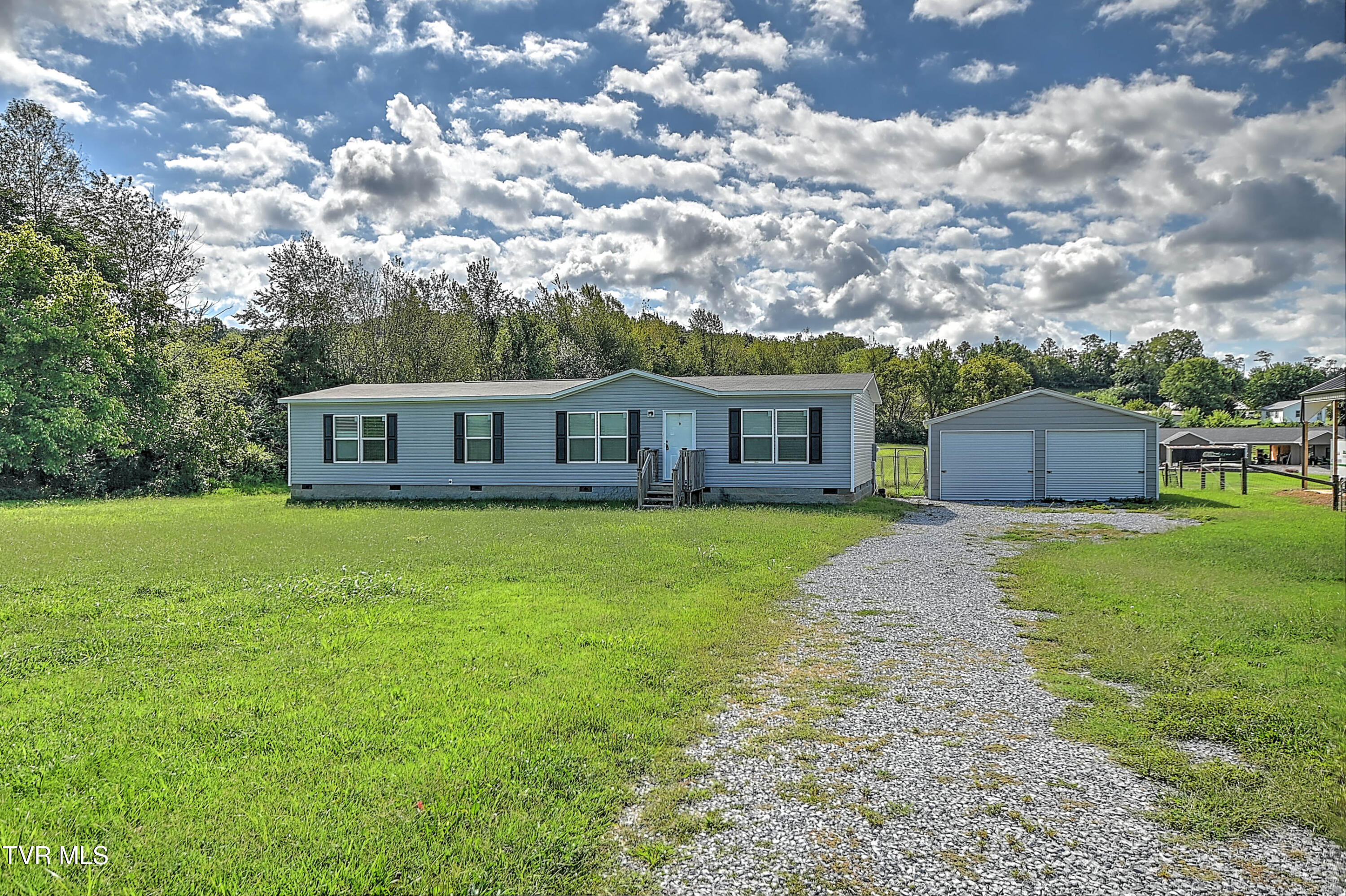 80 Doughty Chapel Road Greeneville, TN 37745 - Photo 2 of 45 80 Doughtys Chapel GL 1