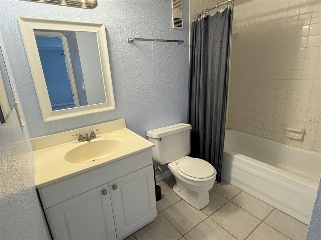 954 Lake Destiny Road, Unit G Altamonte Springs, FL 32714 - Photo 4 of 15