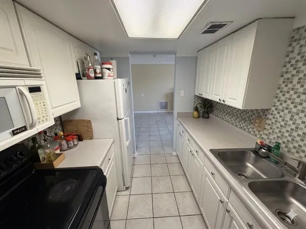 $100,000 | 954 Lake Destiny Road, Unit G, Altamonte Springs, FL 32714