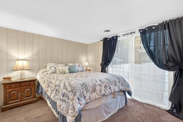 $500,000 | 85 Intervale Road, Wilton, NH 03086