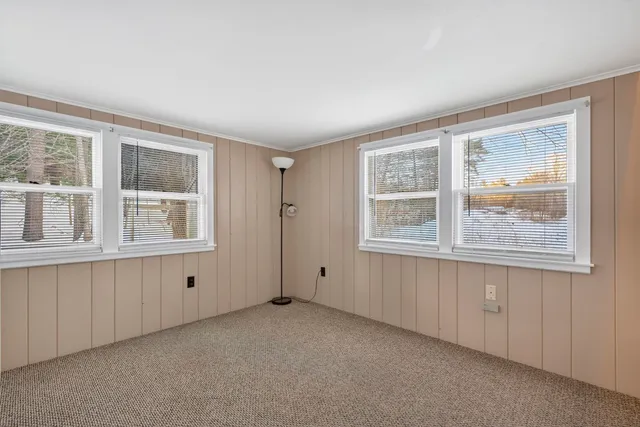 $500,000 | 85 Intervale Road, Wilton, NH 03086