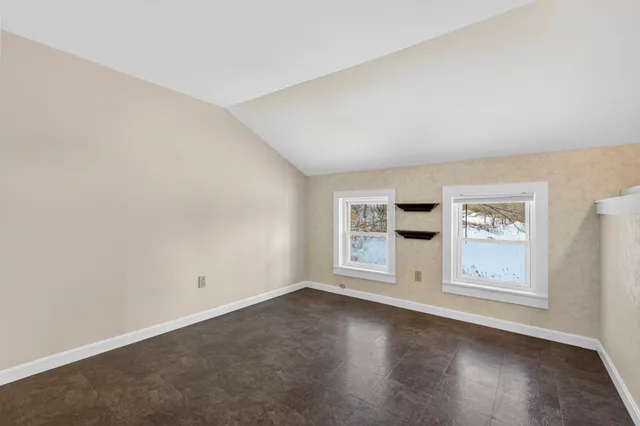 $500,000 | 85 Intervale Road, Wilton, NH 03086