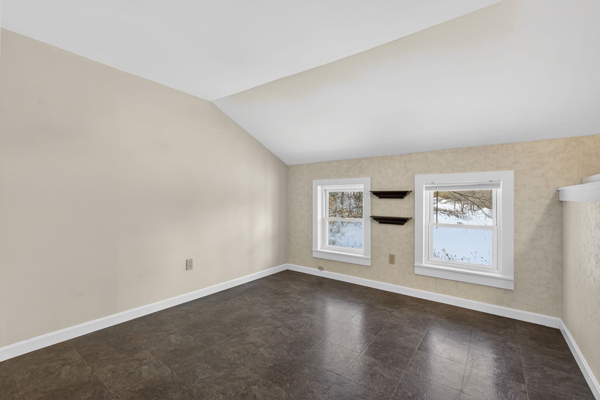 85 Intervale Road Wilton, NH 03086 - Photo 19 of 57