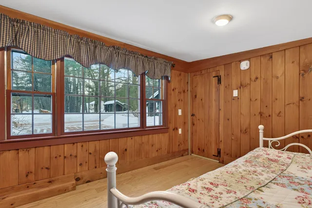 $500,000 | 85 Intervale Road, Wilton, NH 03086