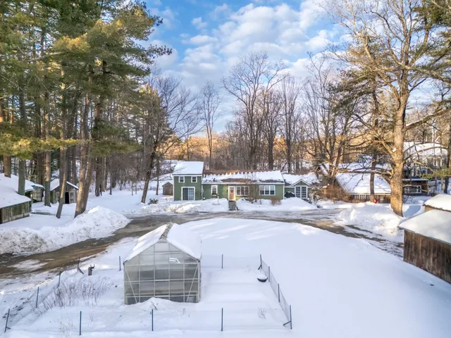 $500,000 | 85 Intervale Road, Wilton, NH 03086