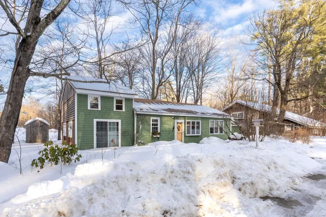 $500,000 | 85 Intervale Road, Wilton, NH 03086