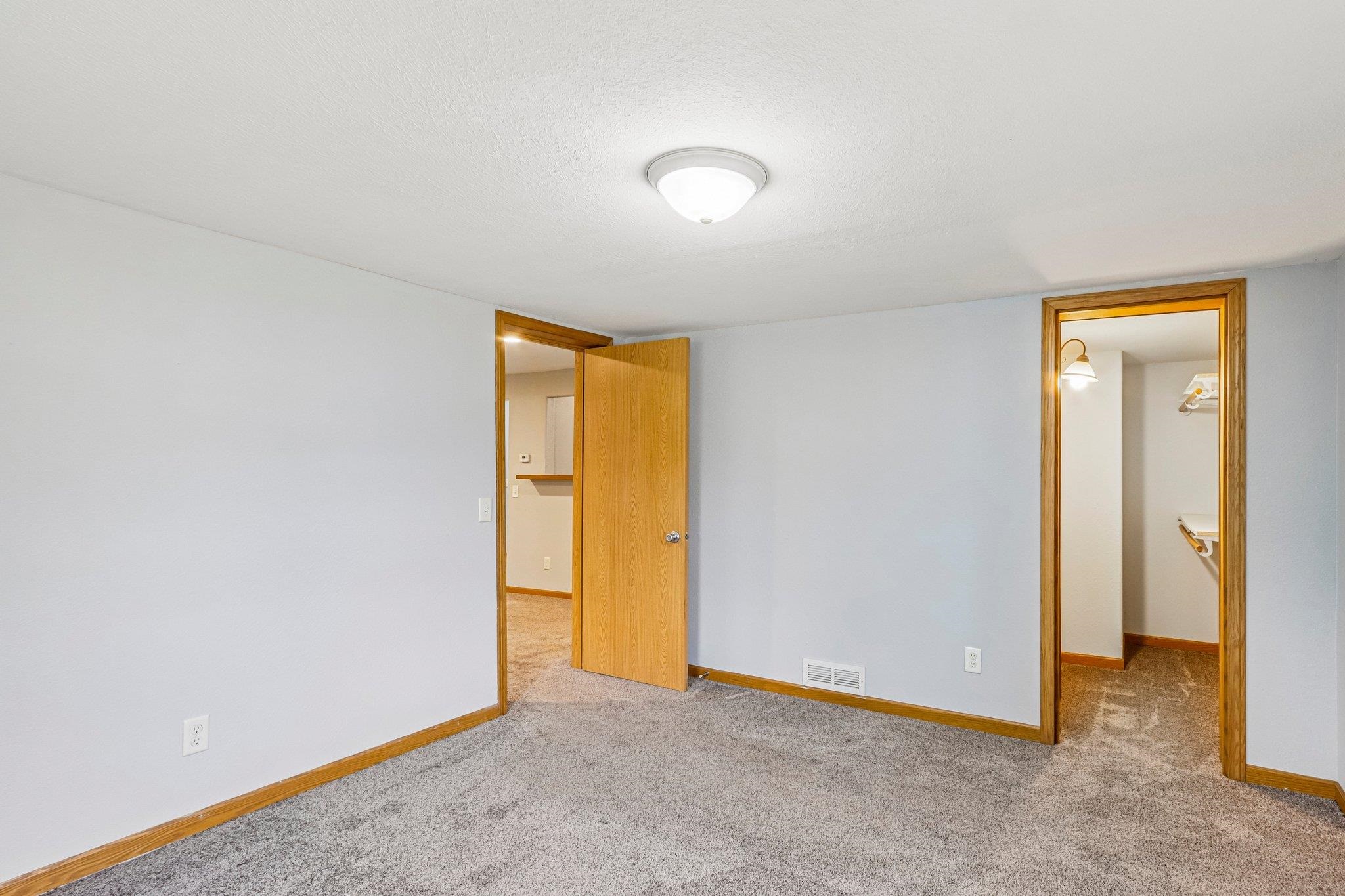 309 Cedar Street Baraboo, WI 53913 - Photo 24 of 55