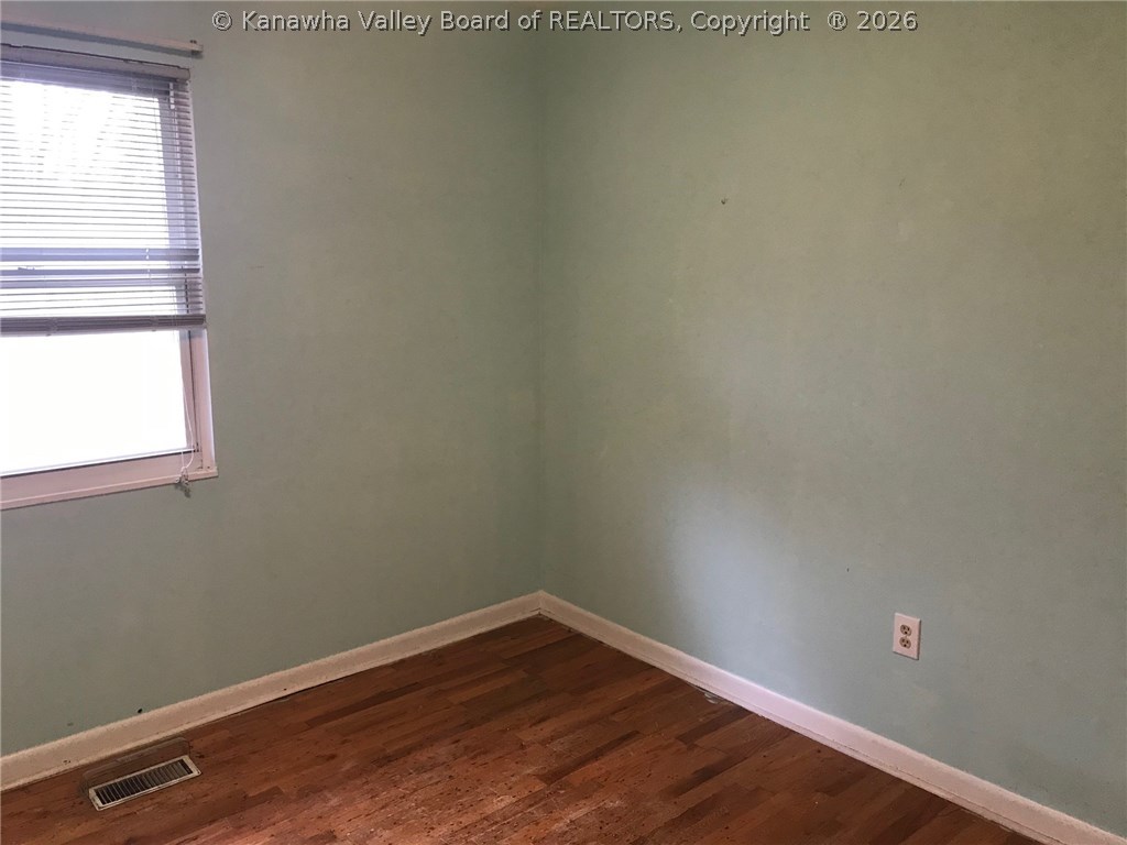92 Guthrie Road Charleston, WV 25312 - Photo 15 of 20 Gallery Image 15