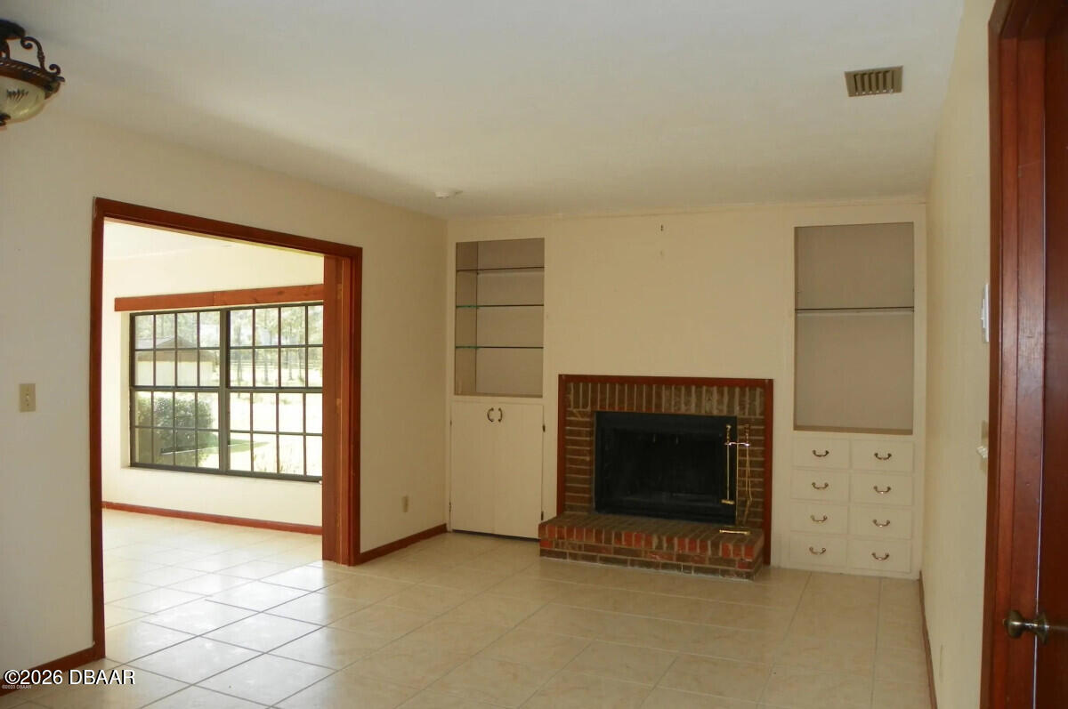 2045 Taylor Road Port Orange, FL 32128 - Photo 8 of 10 8