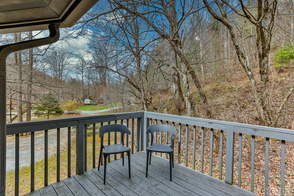 3051 Middle Creek Road Otto, NC 28763 - Photo 24 of 36 Gallery Image 24