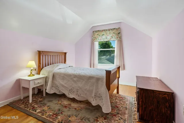 $385,000 | 25 Montrose Drive, Bethlehem, NY 12054