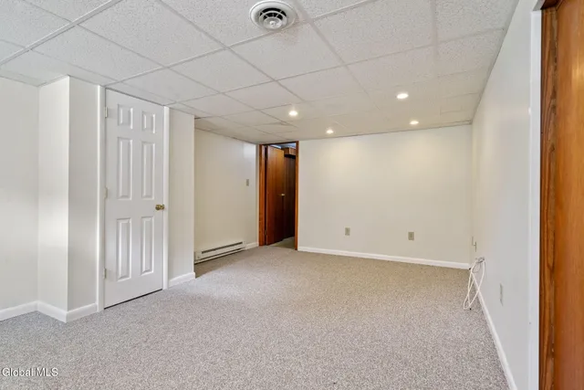 $385,000 | 25 Montrose Drive, Bethlehem, NY 12054