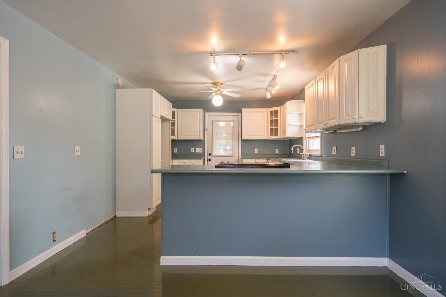 6960 Liberty Fairfield Road Hamilton, OH 45011 - Photo 11 of 57 Gallery Image 11