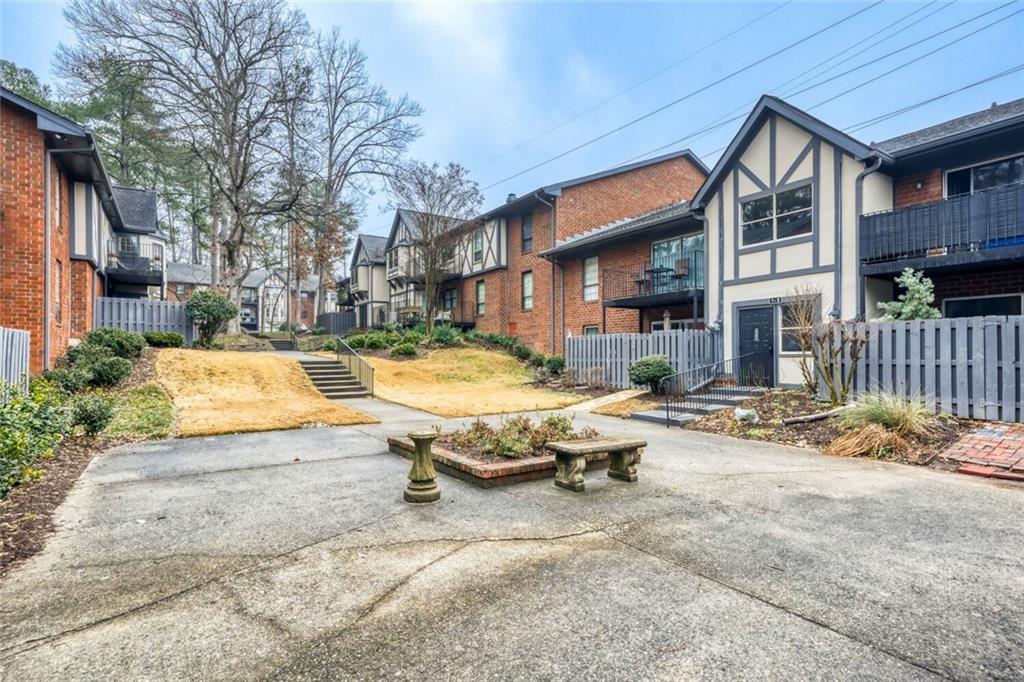 6851 Roswell Road, Unit A5 Atlanta, GA 30328 - Photo 23 of 27 Gallery Image 23