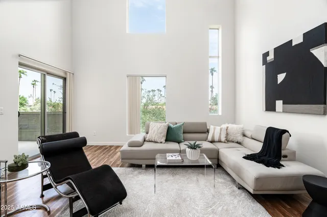 $1,995 | 1111 West University Drive, Unit 3012, Tempe, AZ 85281