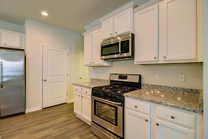 9708 Brandishing Road Ladson, SC 29456 - Photo 8 of 19 20171009155807930484000000-o