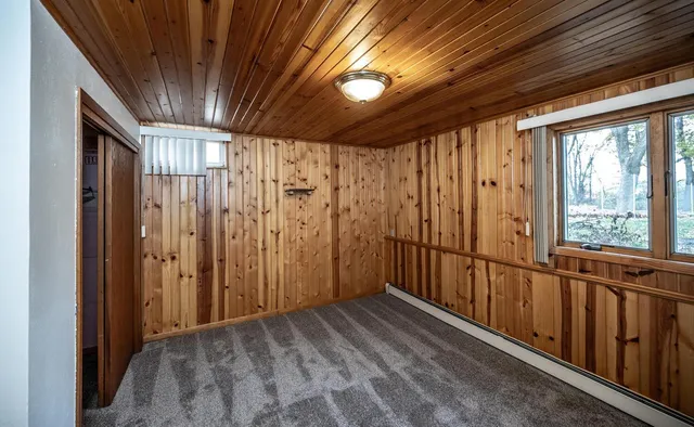 $360,000 | 1900 Jefferson Road, Northfield, MN 55057