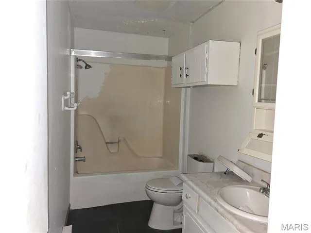 $58,049 | 209 Russell Avenue, Sikeston, MO 63801