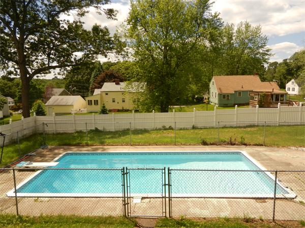 72 Benjamin Road Marlborough, MA 01752 - Photo 22 of 24 Gallery Image 22