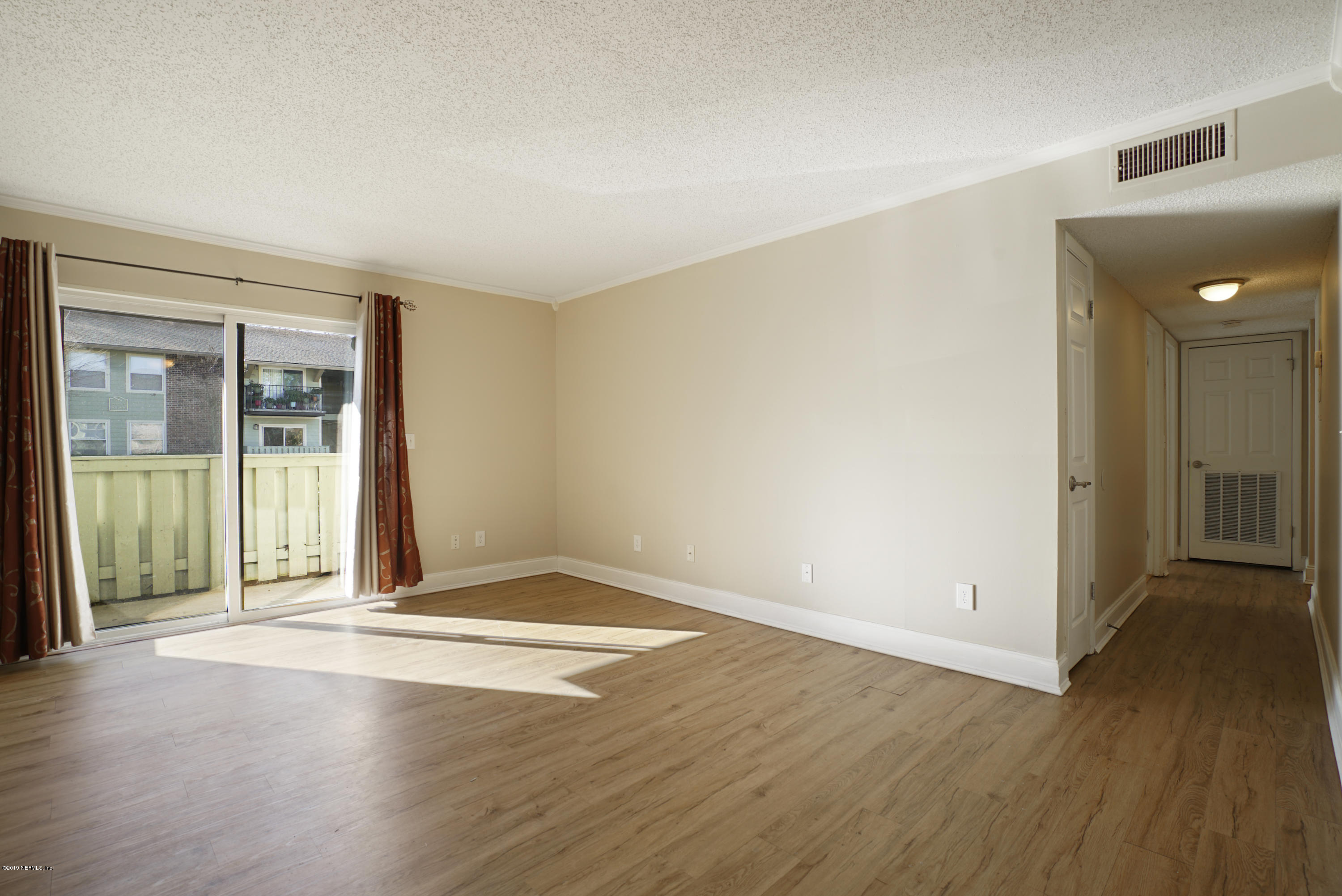 3737 Loretto Road, Unit 501 Jacksonville, FL 32223 - Photo 8 of 19 DSC06133