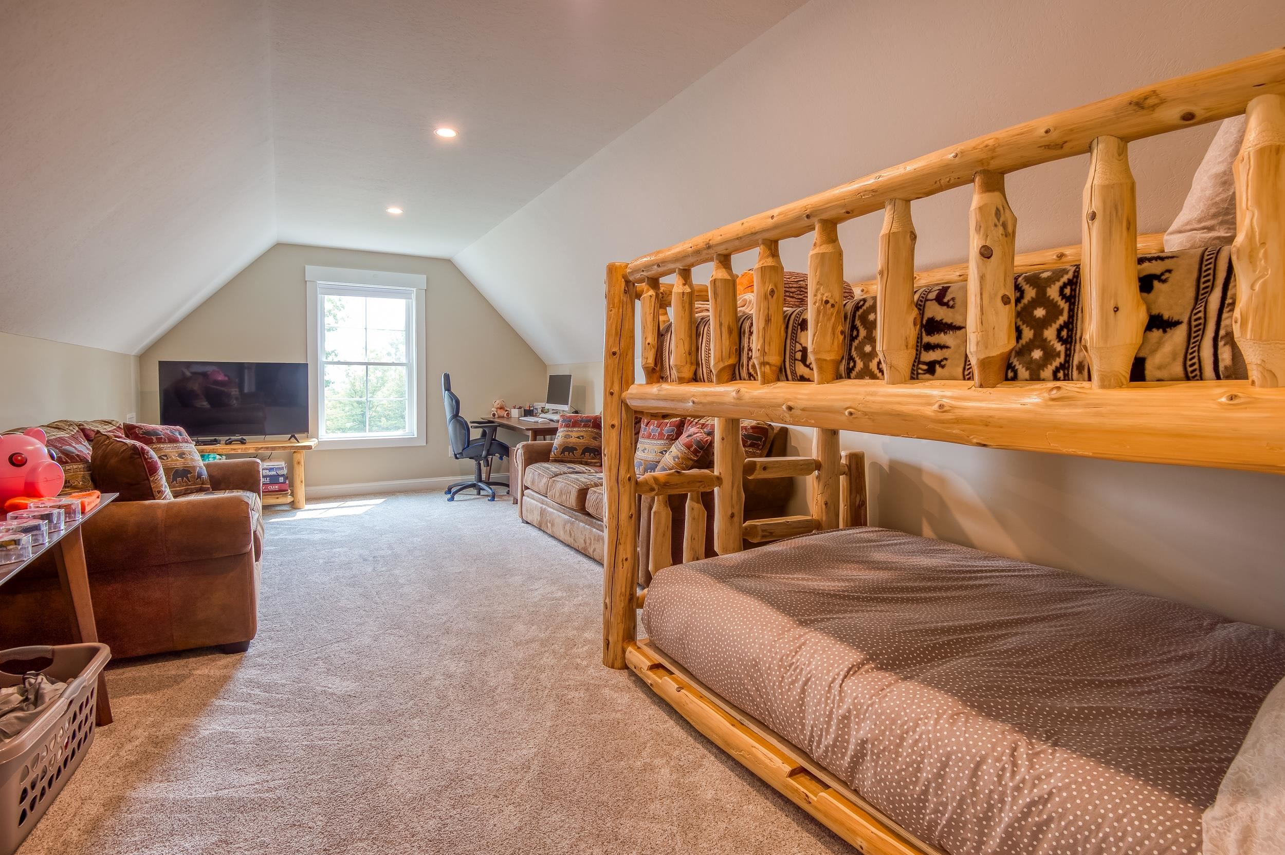 921 Grandview Road Conway, NH 03818 - Photo 16 of 41