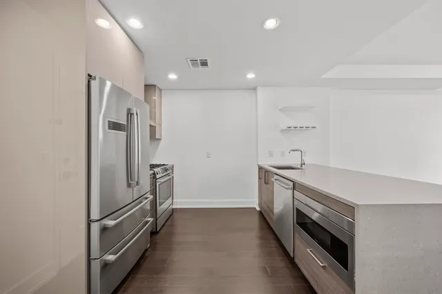 $3,495 | 201 Marin Boulevard, Unit 5100, Jersey City, NJ 07302