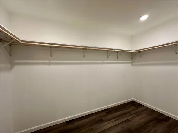 $154,900 | 16 North Herren Avenue, Ellsinore, MO 63937