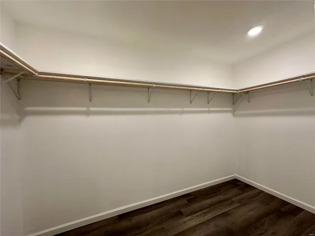 $154,900 | 16 North Herren Avenue, Ellsinore, MO 63937