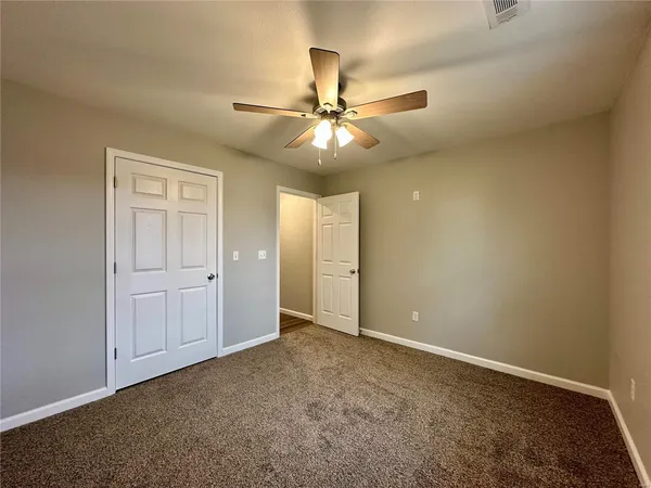 $154,900 | 16 North Herren Avenue, Ellsinore, MO 63937