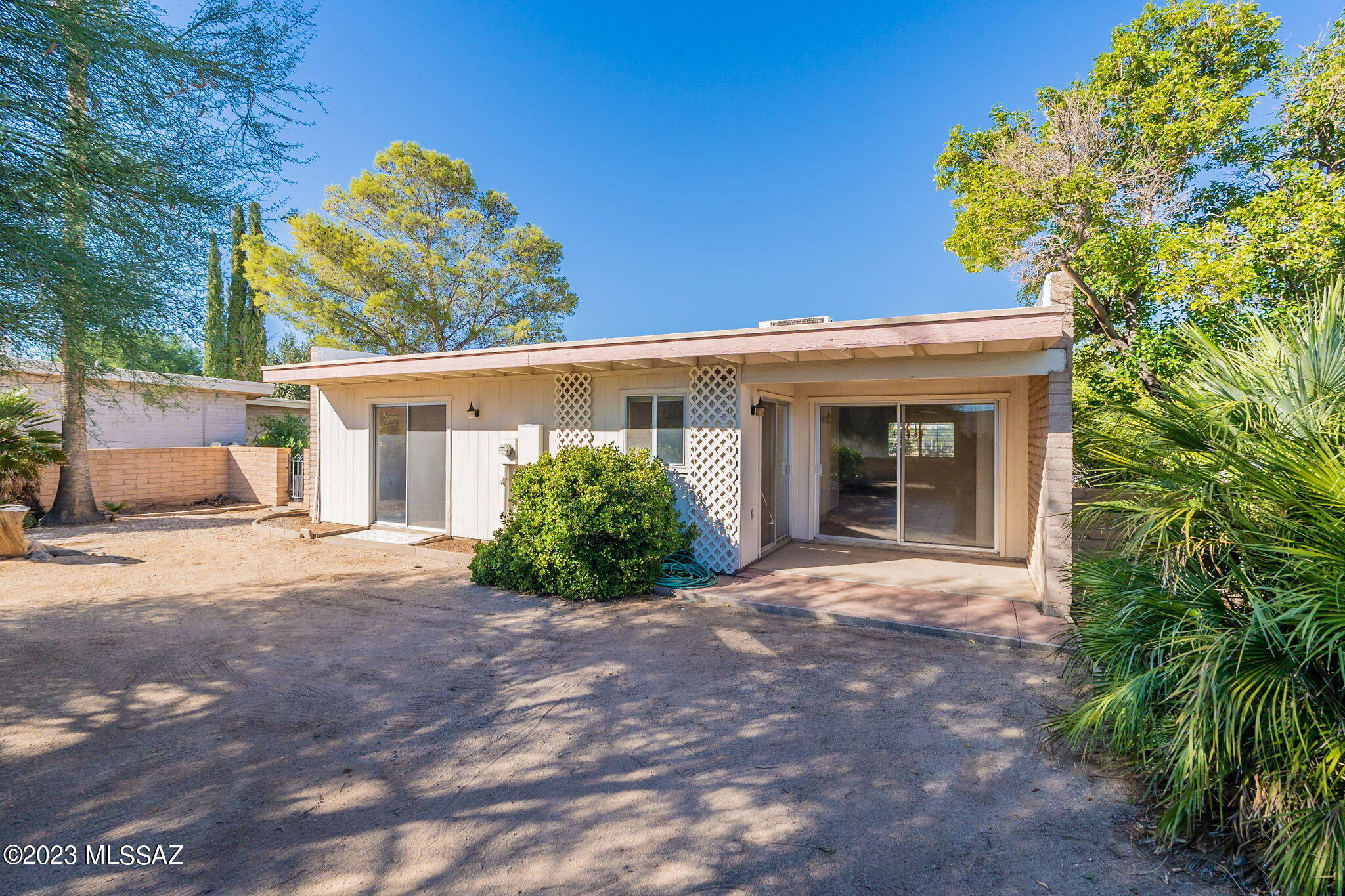 445 West Rio-Santa Cruz Green Valley, AZ 85614 - Photo 9 of 42 Gallery Image 9