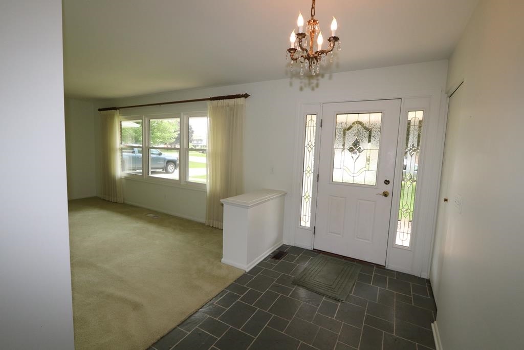 6528 Rustic Ridge Trail Grand Blanc, MI 48439 - Photo 3 of 43