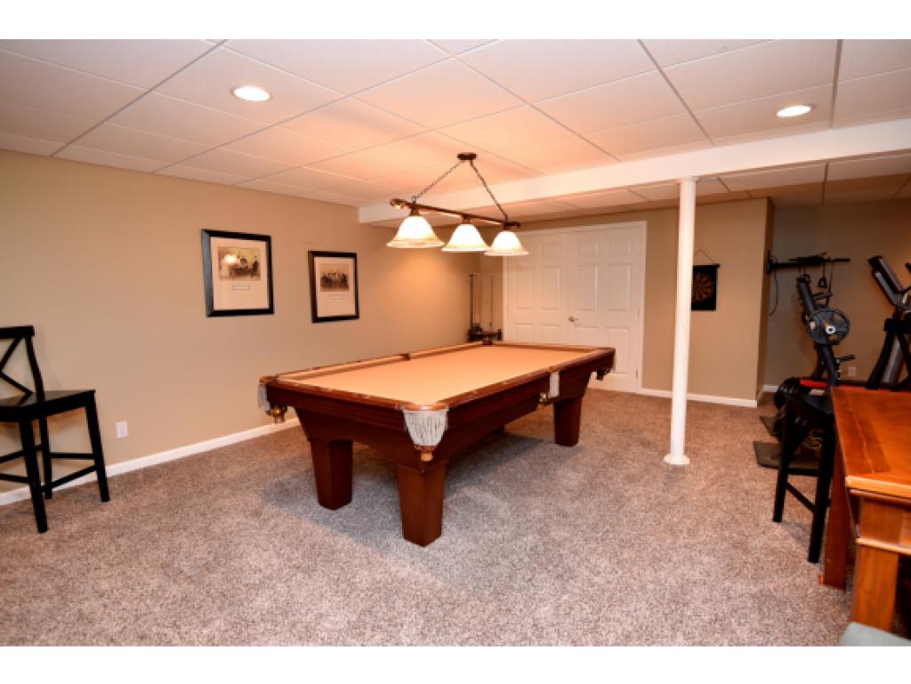 7 Tumble Road Bedford, NH 03110 - Photo 20 of 26 Gallery Image 20