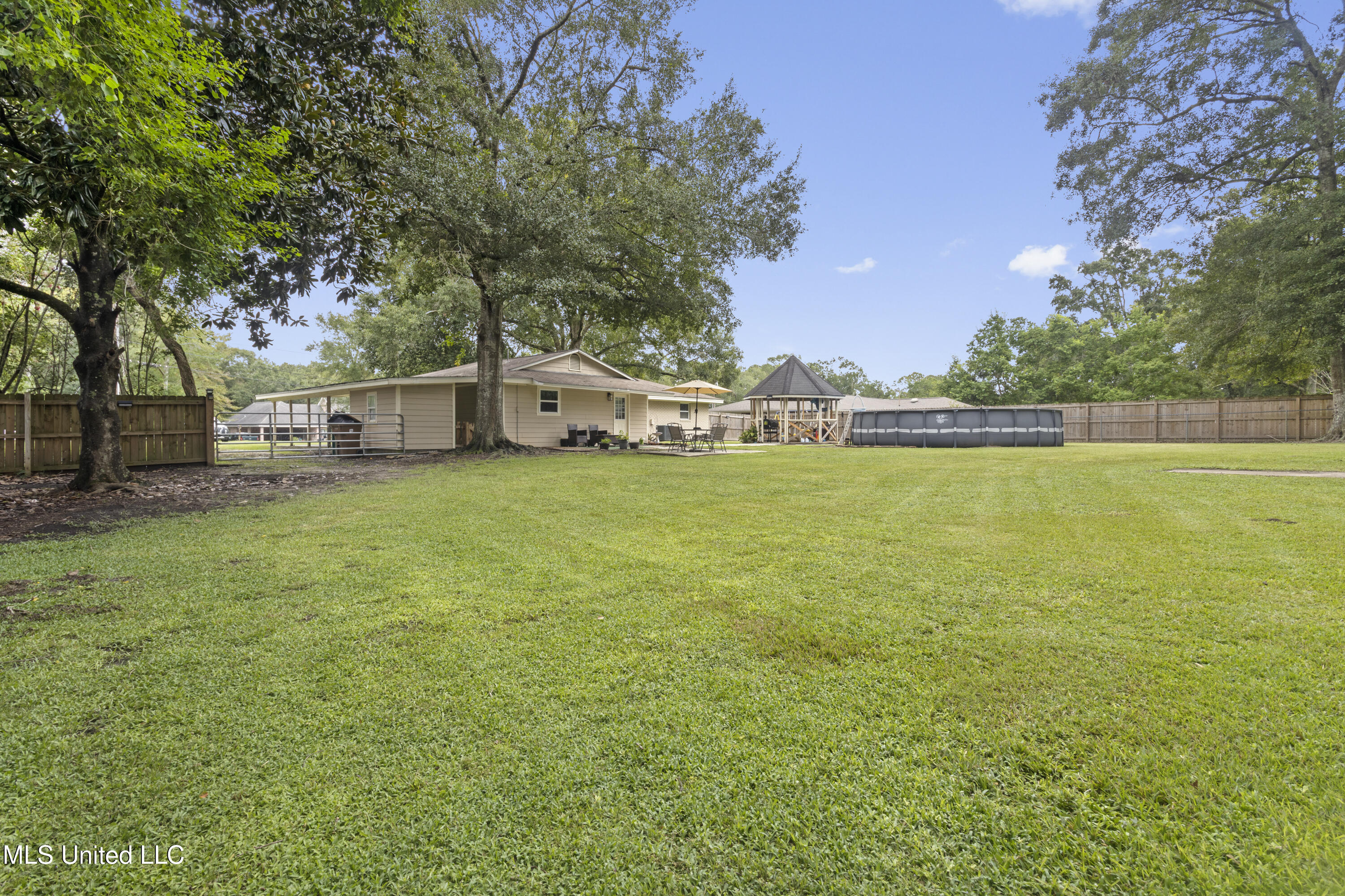 14199 Dundeewood Road Biloxi, MS 39532 - Photo 28 of 30 028 (33)